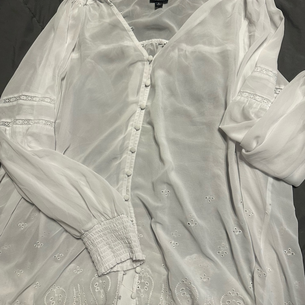 Torrid Plus Size Top - Flowy Blouse 4X - White - Thin and Breathable